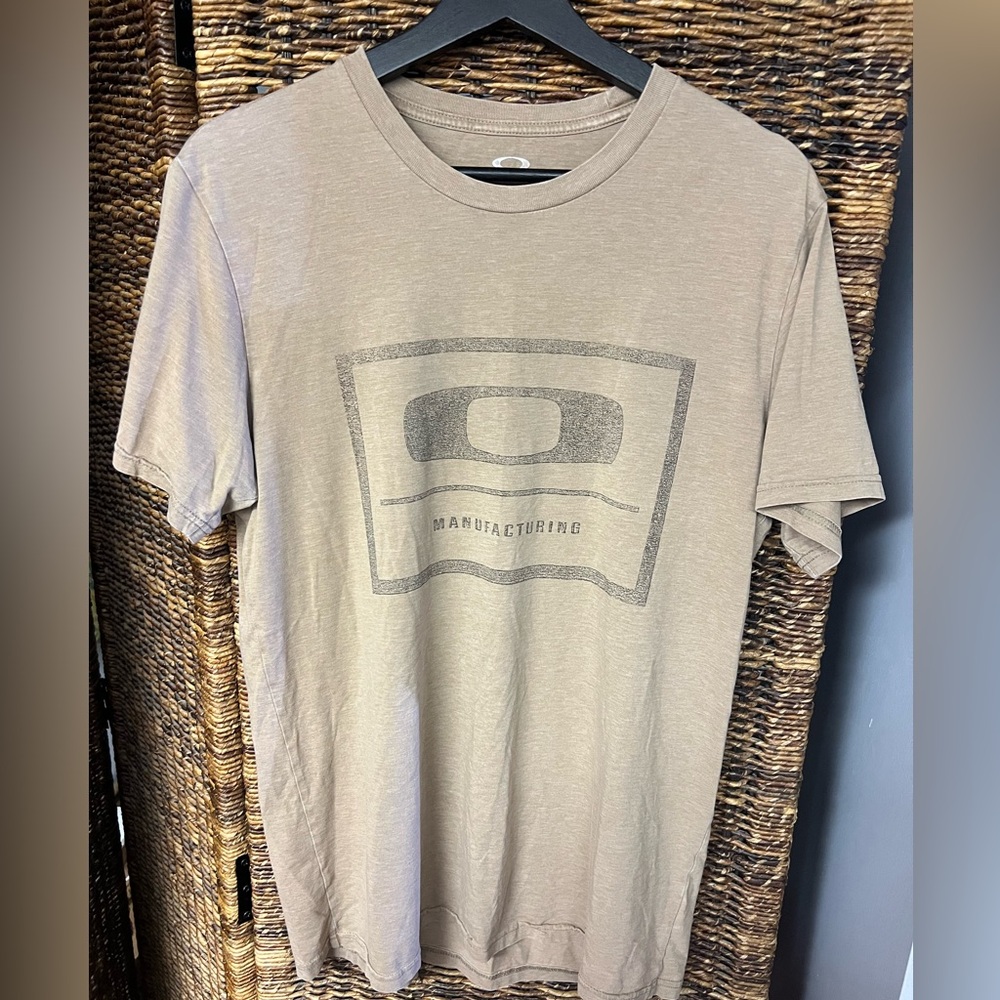 Oakley- Tan shirt- Size: Medium, Short Sleeved